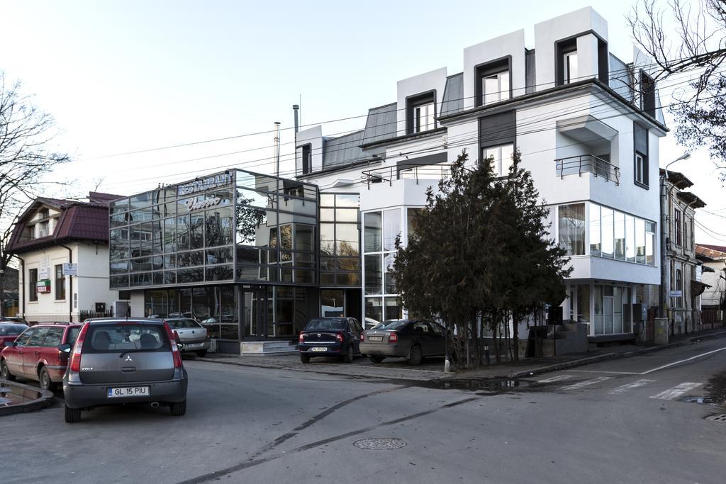 Vila Classic Галац Екстер'єр фото